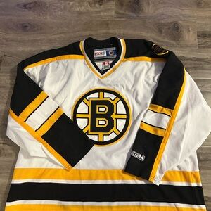 Vintage CCM Boston bruins Hockey Jersey size XL men’s